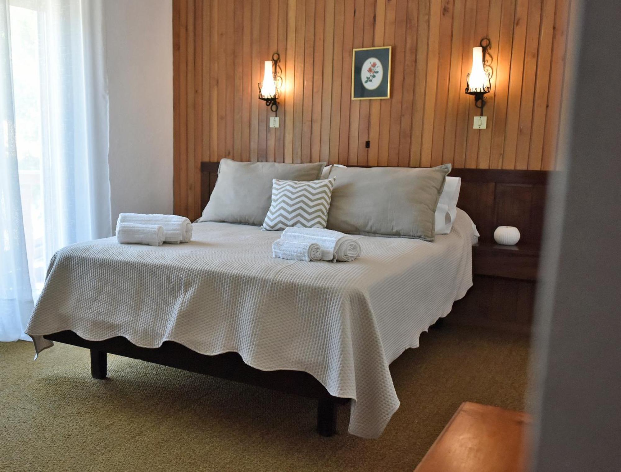 Hosteria Cerro Nevado San Martin de los Andes Luaran gambar