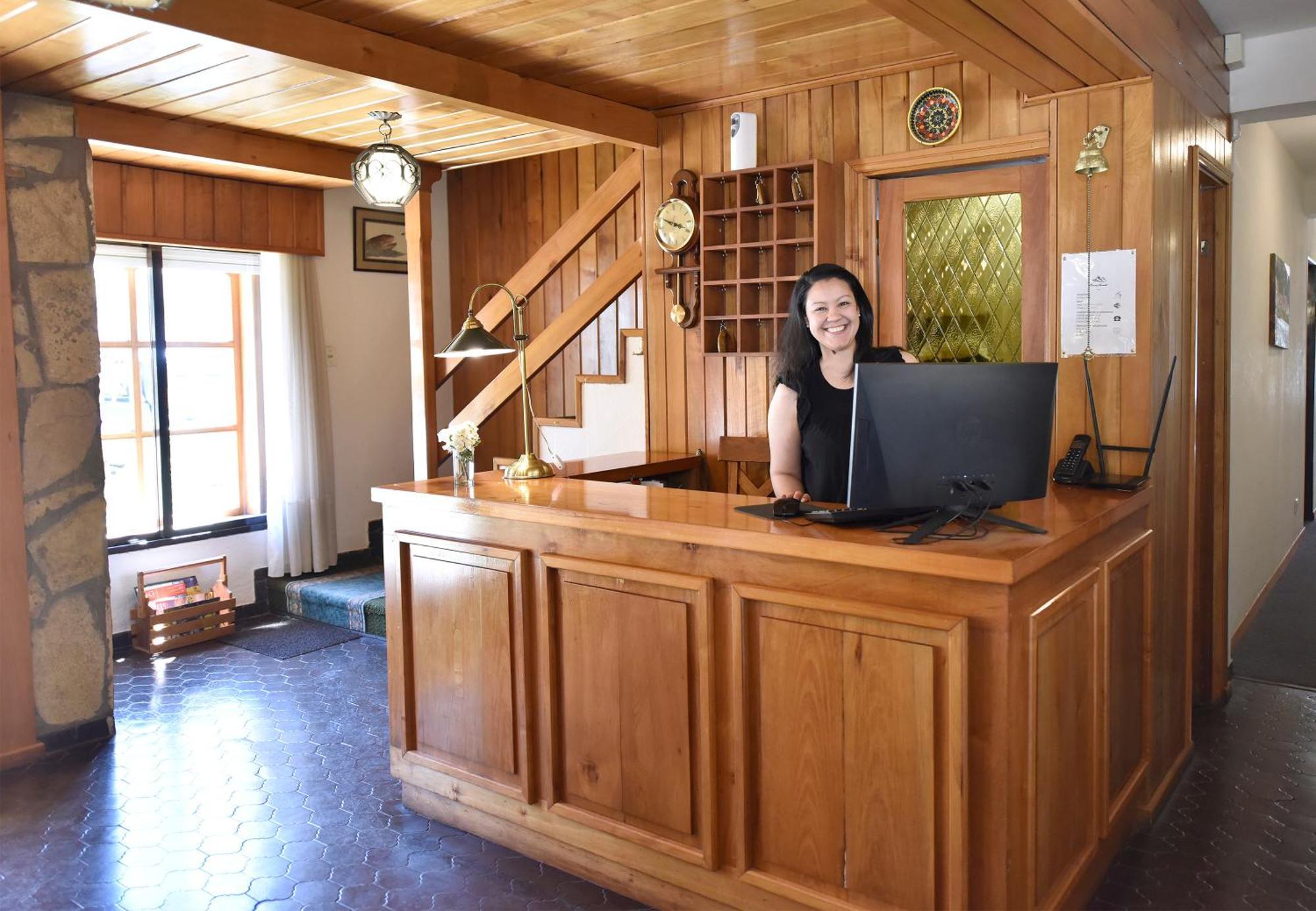 Hosteria Cerro Nevado San Martin de los Andes Luaran gambar