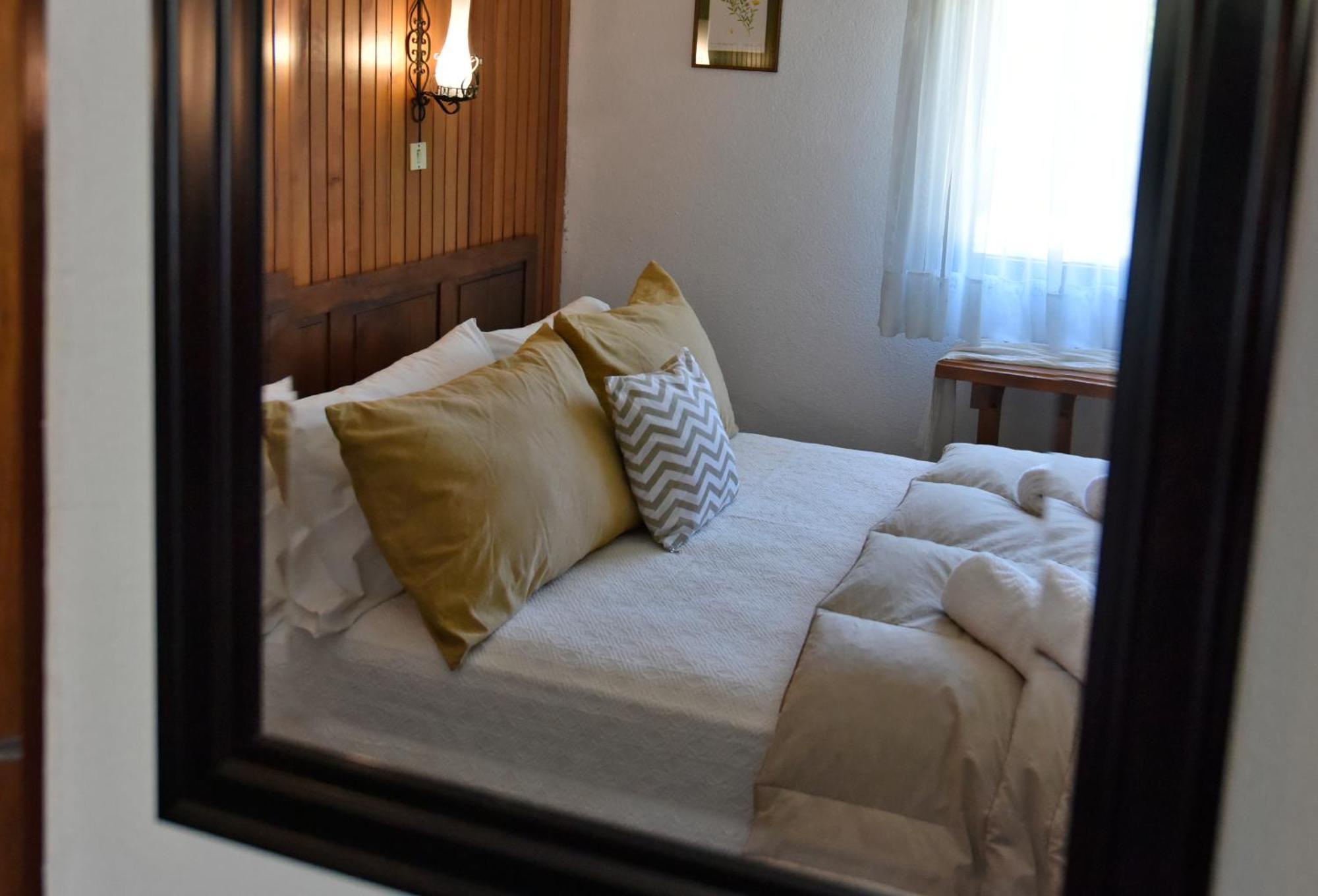 Hosteria Cerro Nevado San Martin de los Andes Luaran gambar